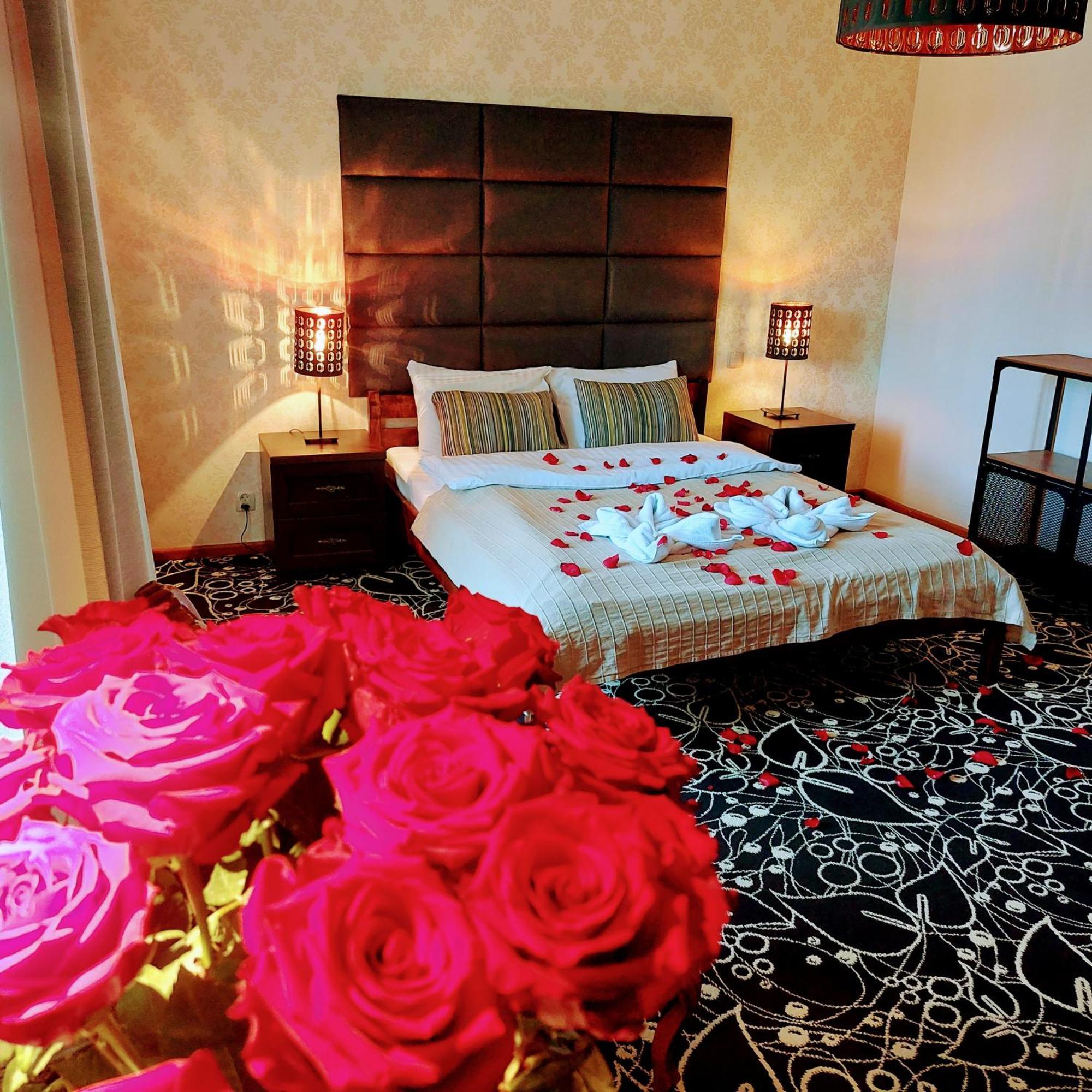 Pensjonat Poranna Rosa Grabowiec  Extérieur photo
